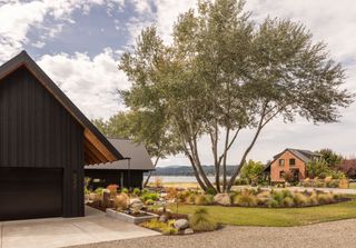 This Extended Family of 20 Needed More Than a Home—They Needed a Master Plan