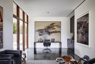 Large spaces and blank walls allow the owners to modify and rotate artwork locations over time, creating an endless palette of wonder. 