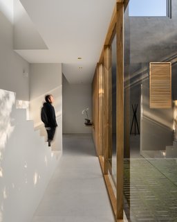 The courtyards form a green path which links space to space while providing a visual and physical connection to the natural elements. 