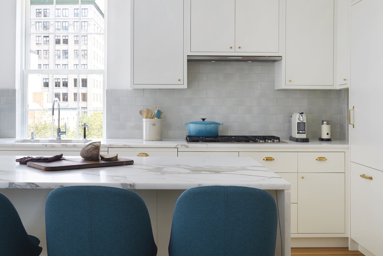 Photo 8 of 11 in How Much Should You Spend on a Kitchen Faucet? Dwell