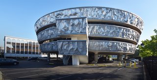 Architect Haigh Jamgochian's Markel Building is clad in 555 feet of aluminum and is located at 5310 Markel Road.