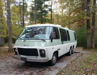 The Gmc Rv Motorhome Remodel By Kathleen And Justin Brady Dwell