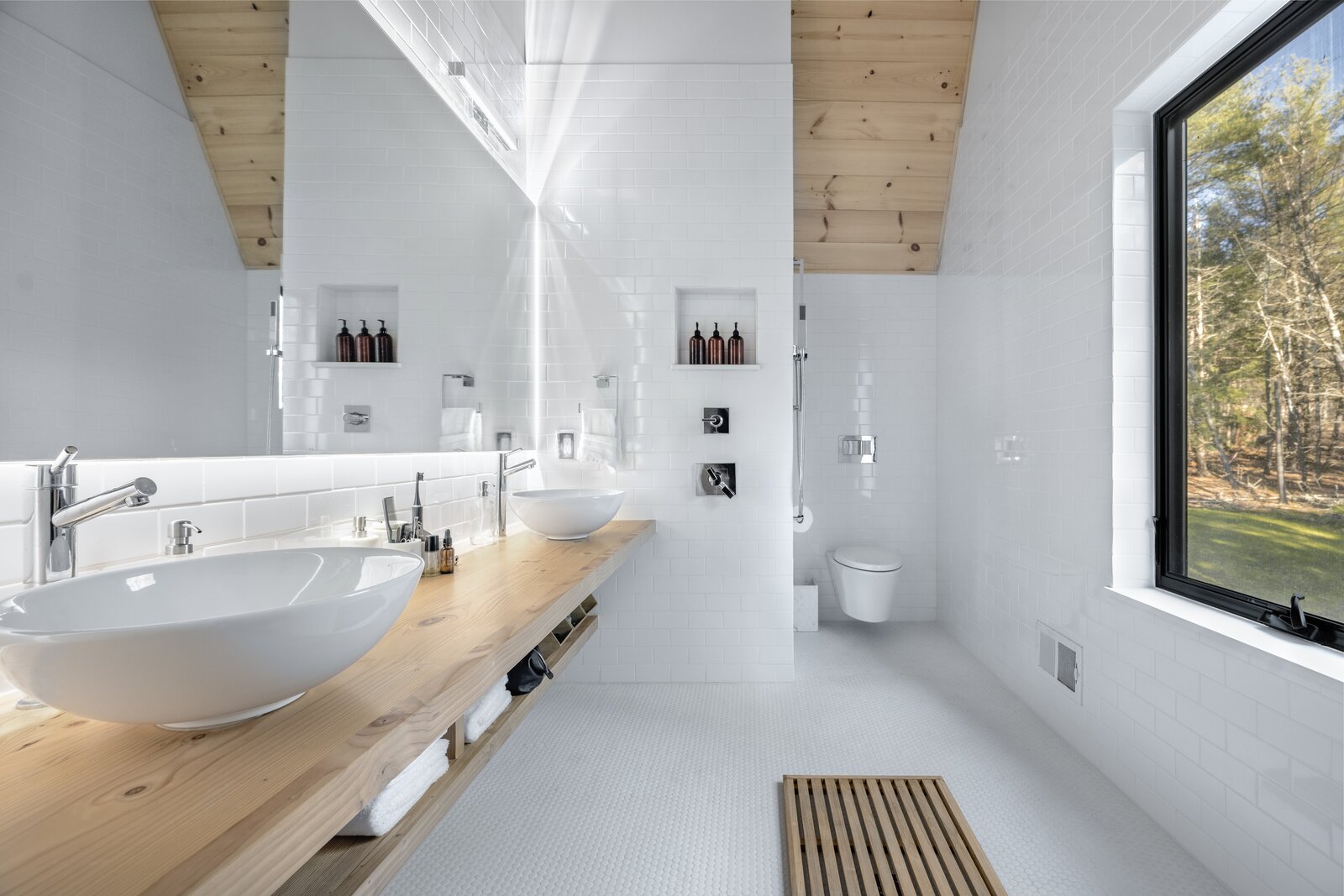 Bathrooms ideas Dwell