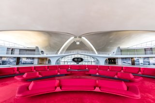 Chili Pepper red is the signature color created by Saarinen for the TWA Flight Center. The hue also inspired Benjamin Moore’s 2018 color of the year, Caliente.