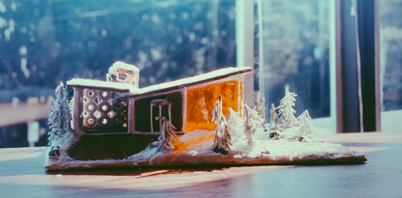 Strong's butterfly roof Tahoe cabin is the perfect embodiment of a winter getaway.