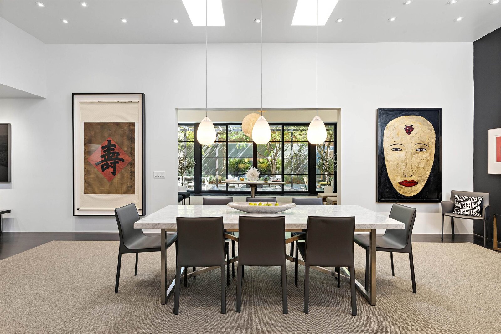 Photo 4 of 9 in A Santa Fe Residence With Gallery-Inspired Interiors ...