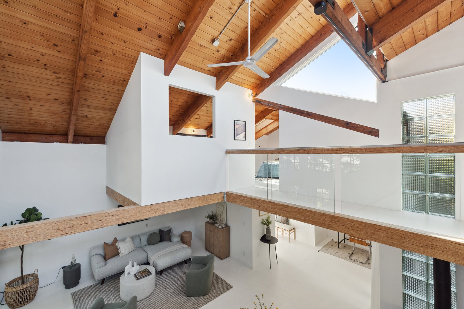 View of 16 Stunning Modern Industrial Loft Designs for Urban Living