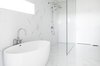 Master bathroom. Photo 18 of Résidence Bernier-Letarte modern home