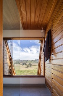 Even the bathroom comes with an expansive view.