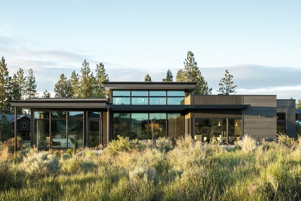 northwest modern home architecture glass high desert home slides open like swiss army knife pacific northwest homes design and ideas for modern living northwest modern home architecture glass high desert home slides open like swiss army knife pacific northwest homes design and ideas for modern living