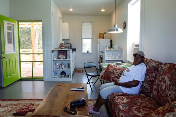 Photo 6 Of 14 In Rural Studio S 20k Homes Reveal The Photo 6 Of 14 In Rural Studio S 20k Homes Reveal The