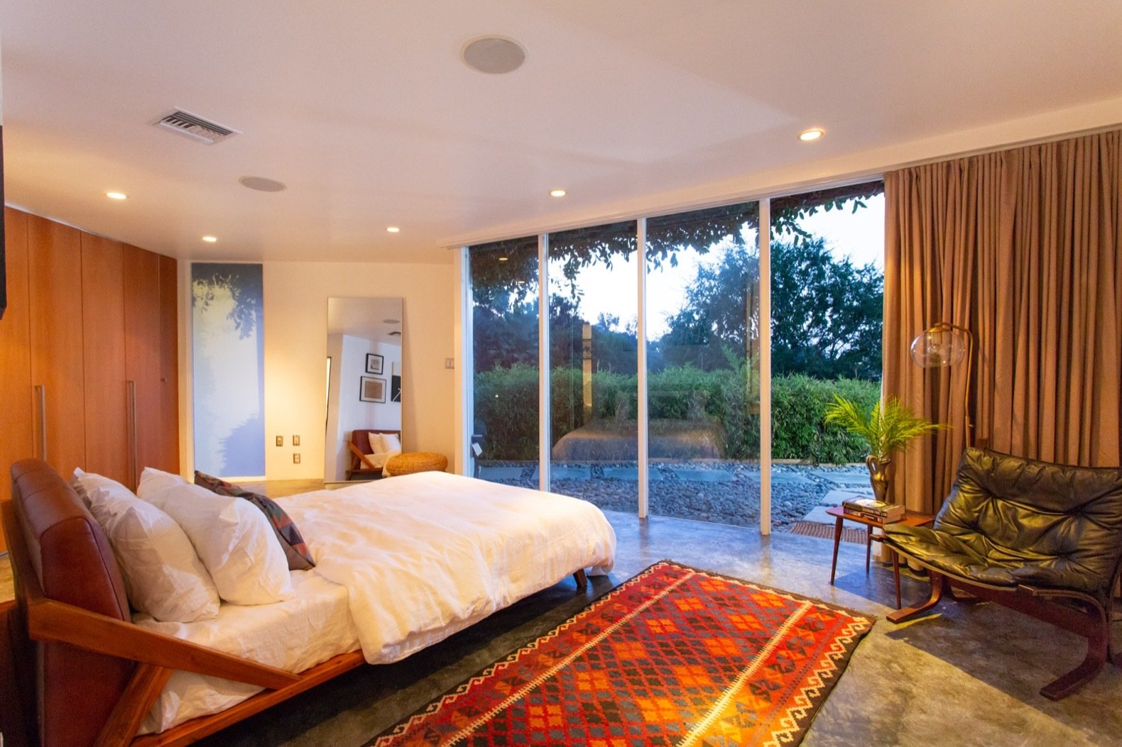 The second bedroom, a later addition by Lautner, is roomier than the first.