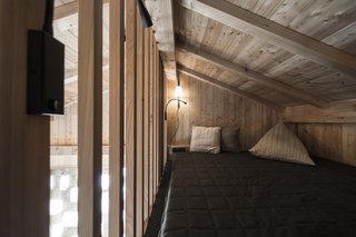 Some rooms have a small loft that can be used as a bedroom for children.