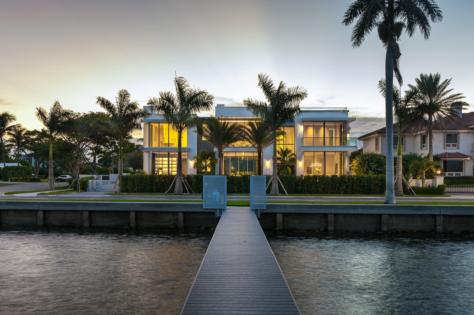 Most Expensive Home in West Palm Beach is Fully SolarPowered for… Dwell