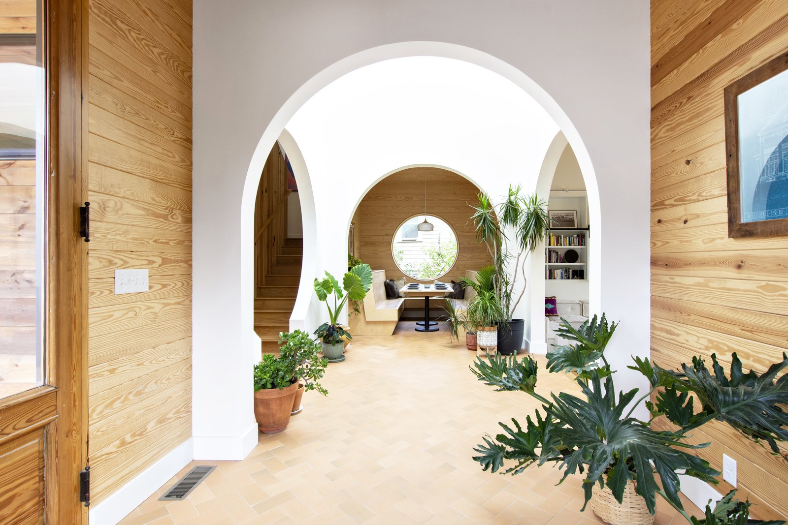 Photo 3 of 18 in A SunCatching Atrium With Delightful Archways Anchors