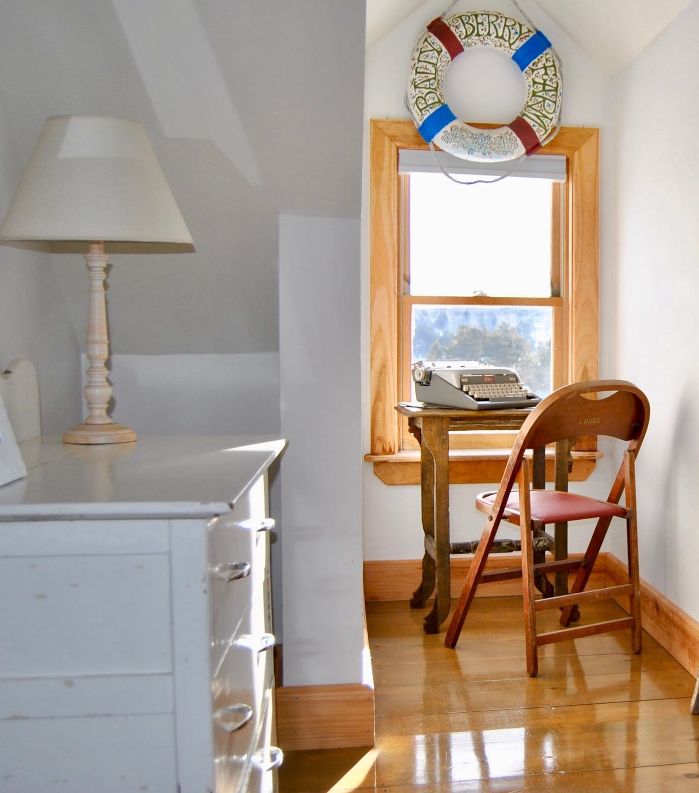 Photo 11 of 23 in Featherbed Island House. Bayfront Vacation Rental by