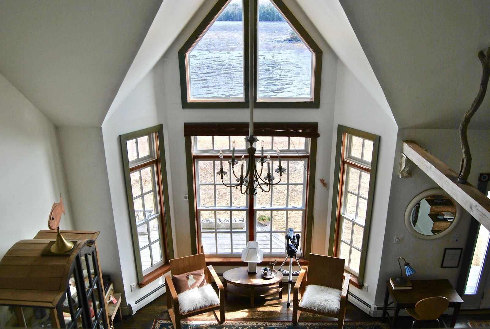 Photo 2 of 23 in Featherbed Island House. Bayfront Vacation Rental by