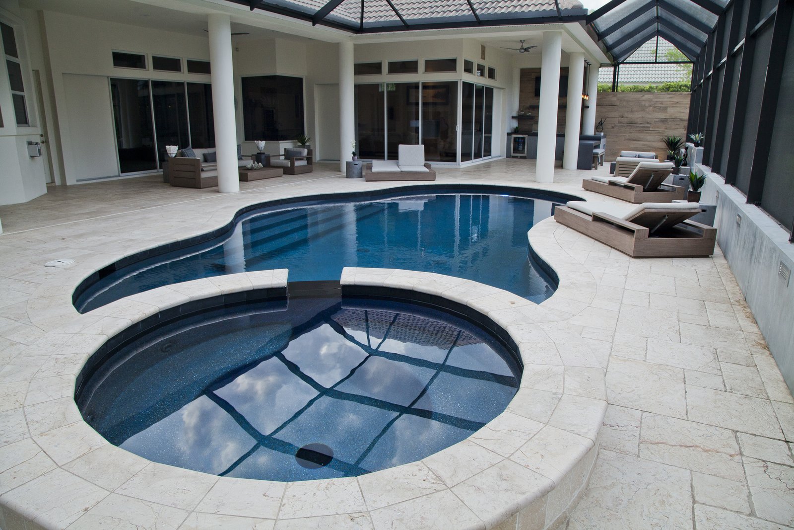 Photo 10 of 16 in The Plantation at Ponte Vedra Modern Remodel by ...