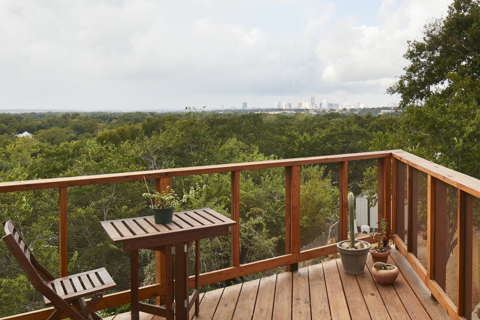 A closer look at Private Observatory Deck Apartment For Rent