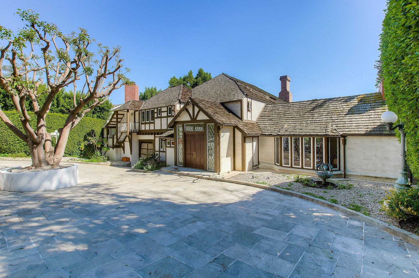 10472 W Sunset (1 Photo) Dwell