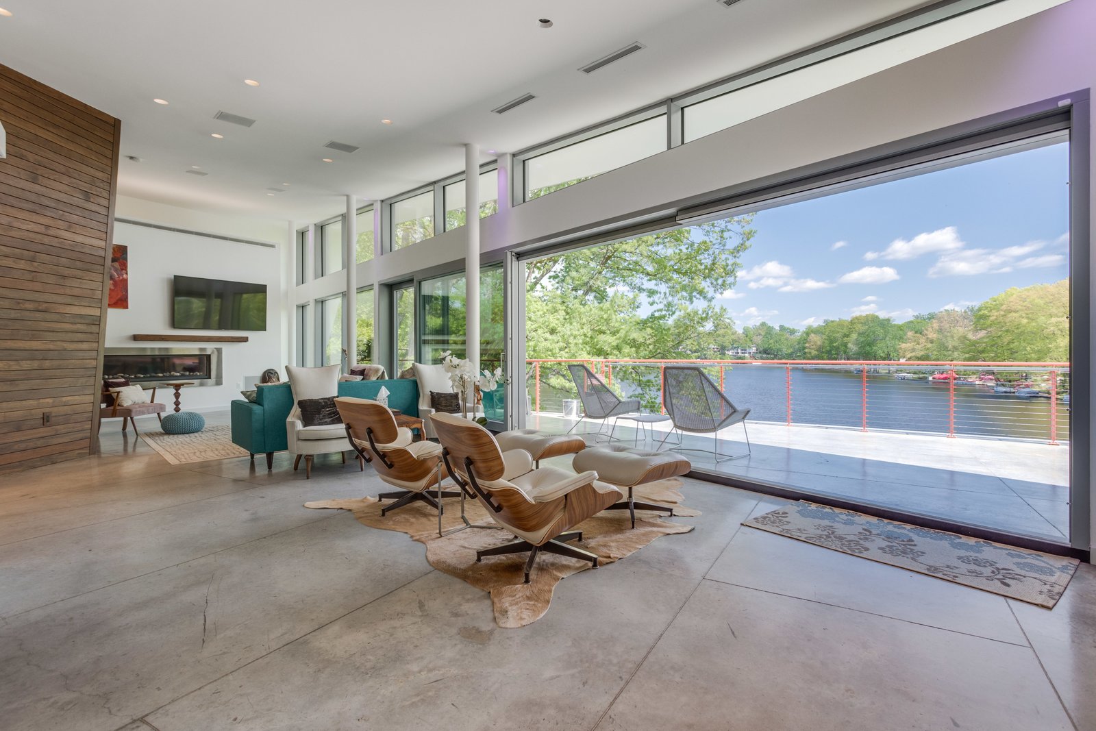 Photo 6 of 12 in Jafari Residence by Mario Pareja Dwell