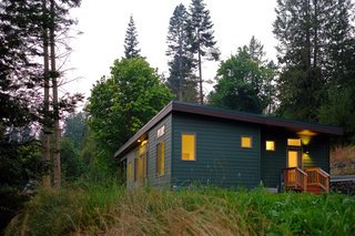 Constructed with durable Montana timber, corrugated metal roofing and energy-efficient windows, the FUSE 2 by Ideabox is a 1360 square foot modular home.