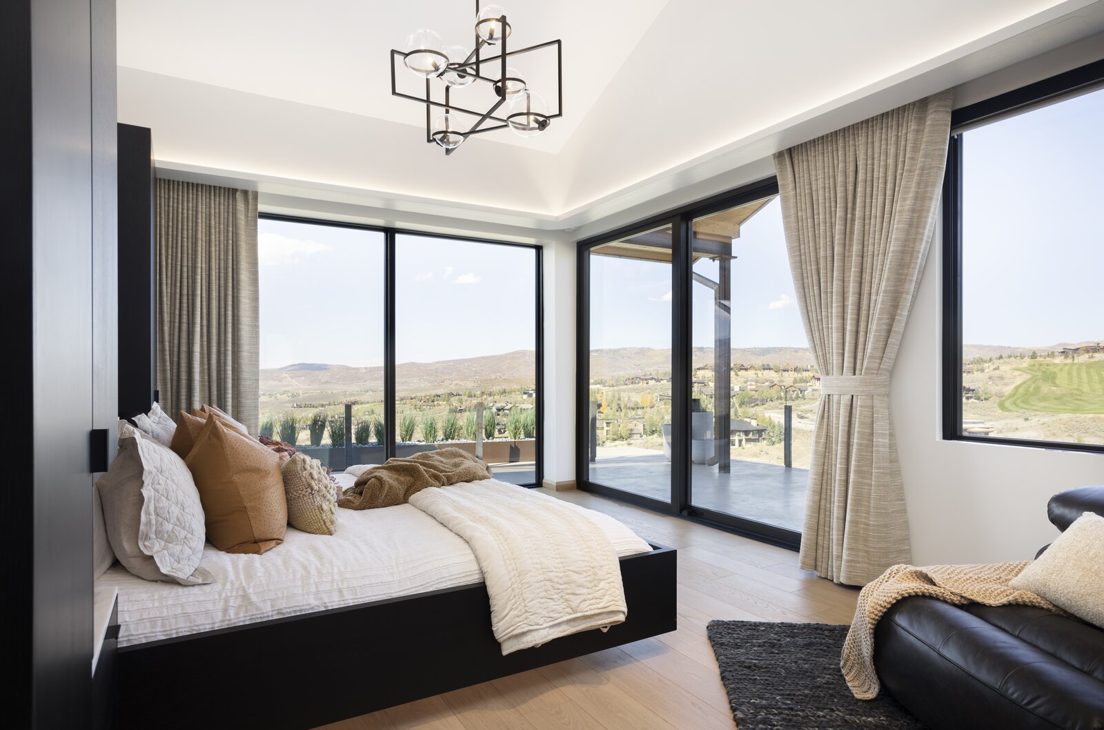 Photo 4 of 36 in Promontory 002 by Ezra Lee Design+Build - Dwell