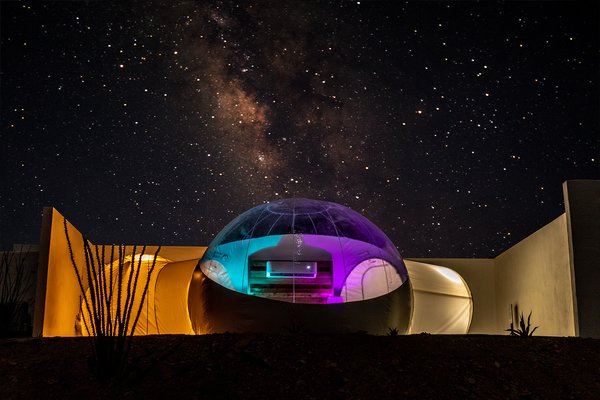 Get wrapped up stargazing from inside your bubble. 