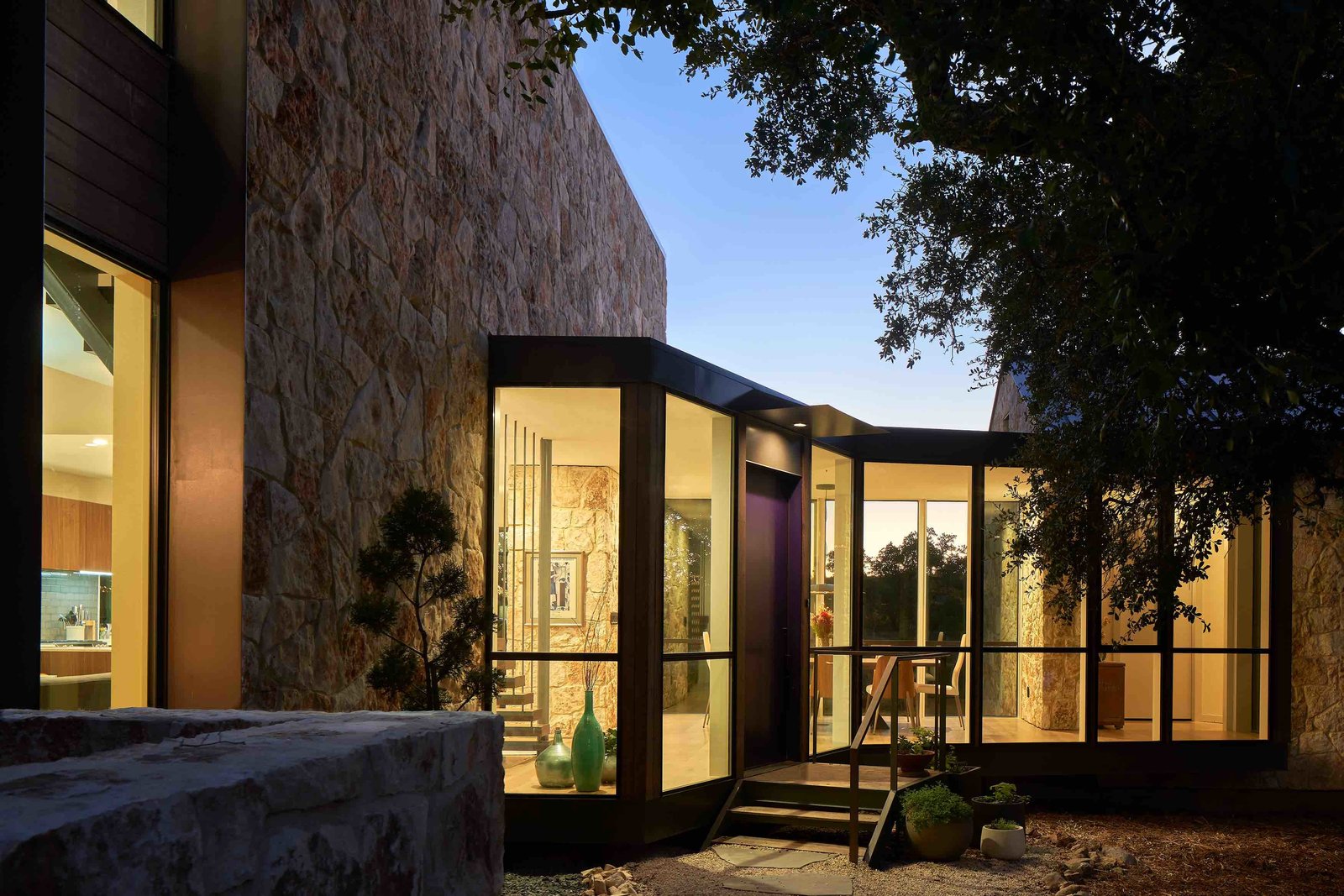 Photo 7 of 8 in This Blanco River Home Is the Ultimate Haven for a