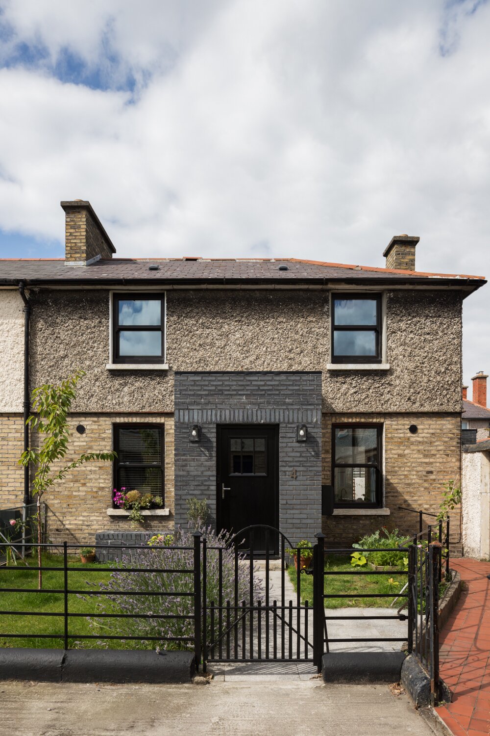 Photo 3 of 16 in Before & After: A Dilapidated Dublin Home Gets a ...