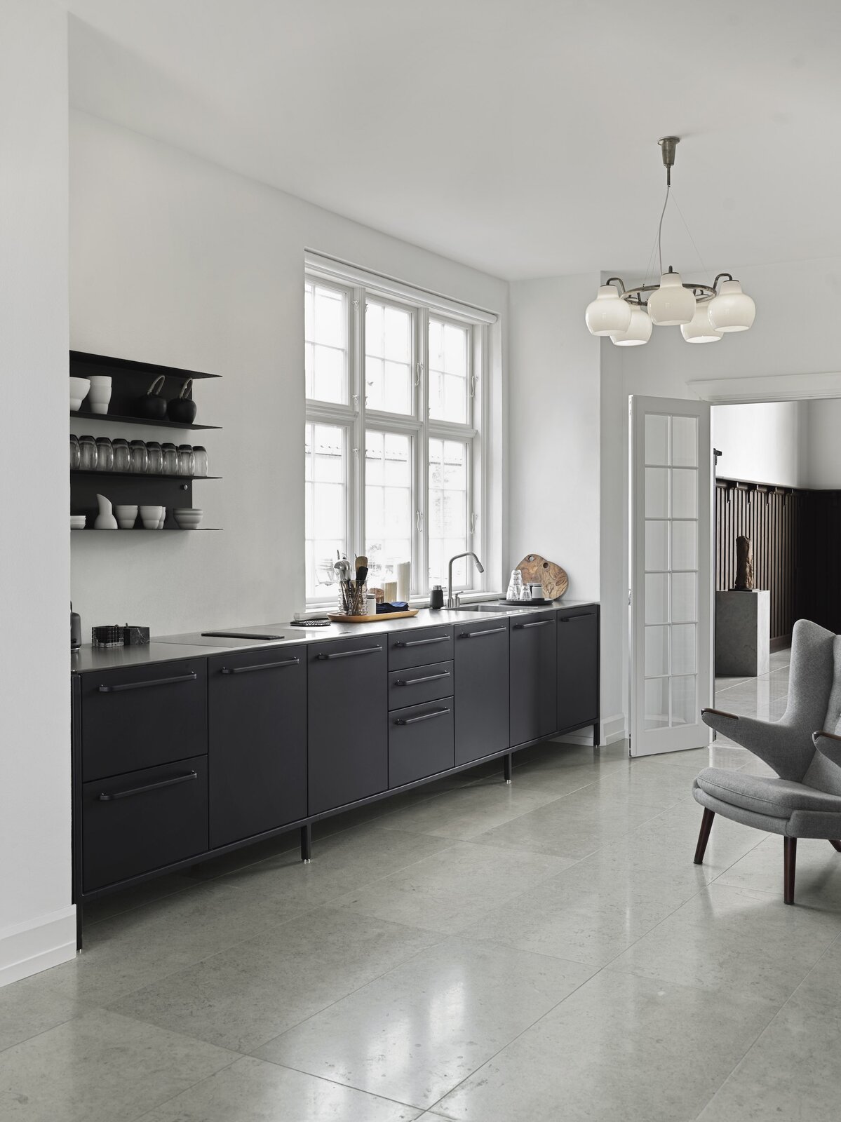Photo 15 of 20 in A Design CEO Breathes New Life Into the Home of a ...