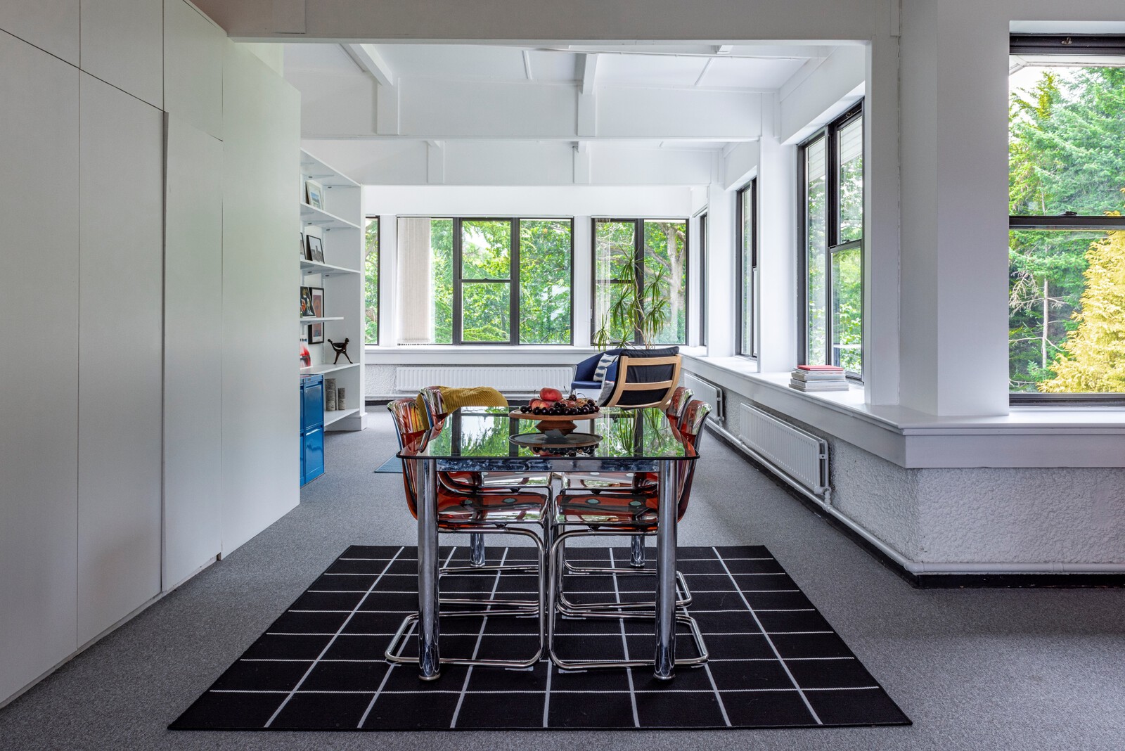 Dining Zone