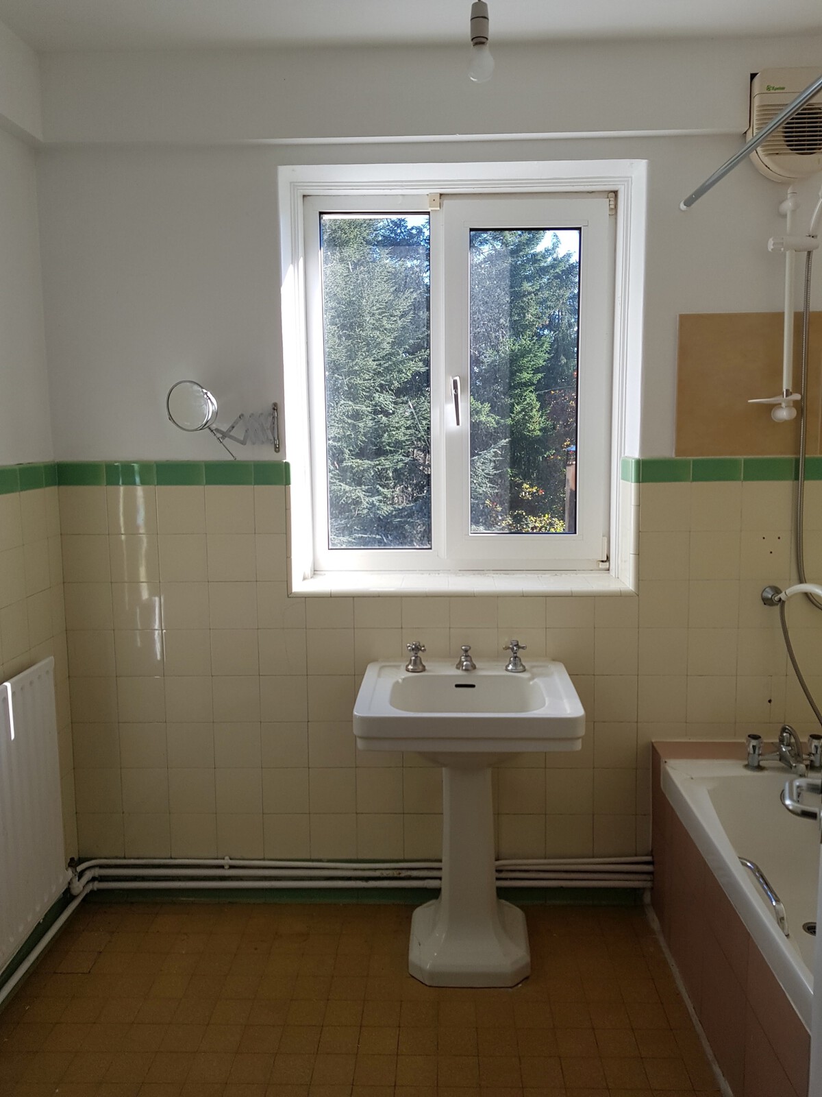 "One of the things that I loved about the house originally was that the same type of tiling was used in the kitchen and in the bathrooms to ensure a consistency of style,