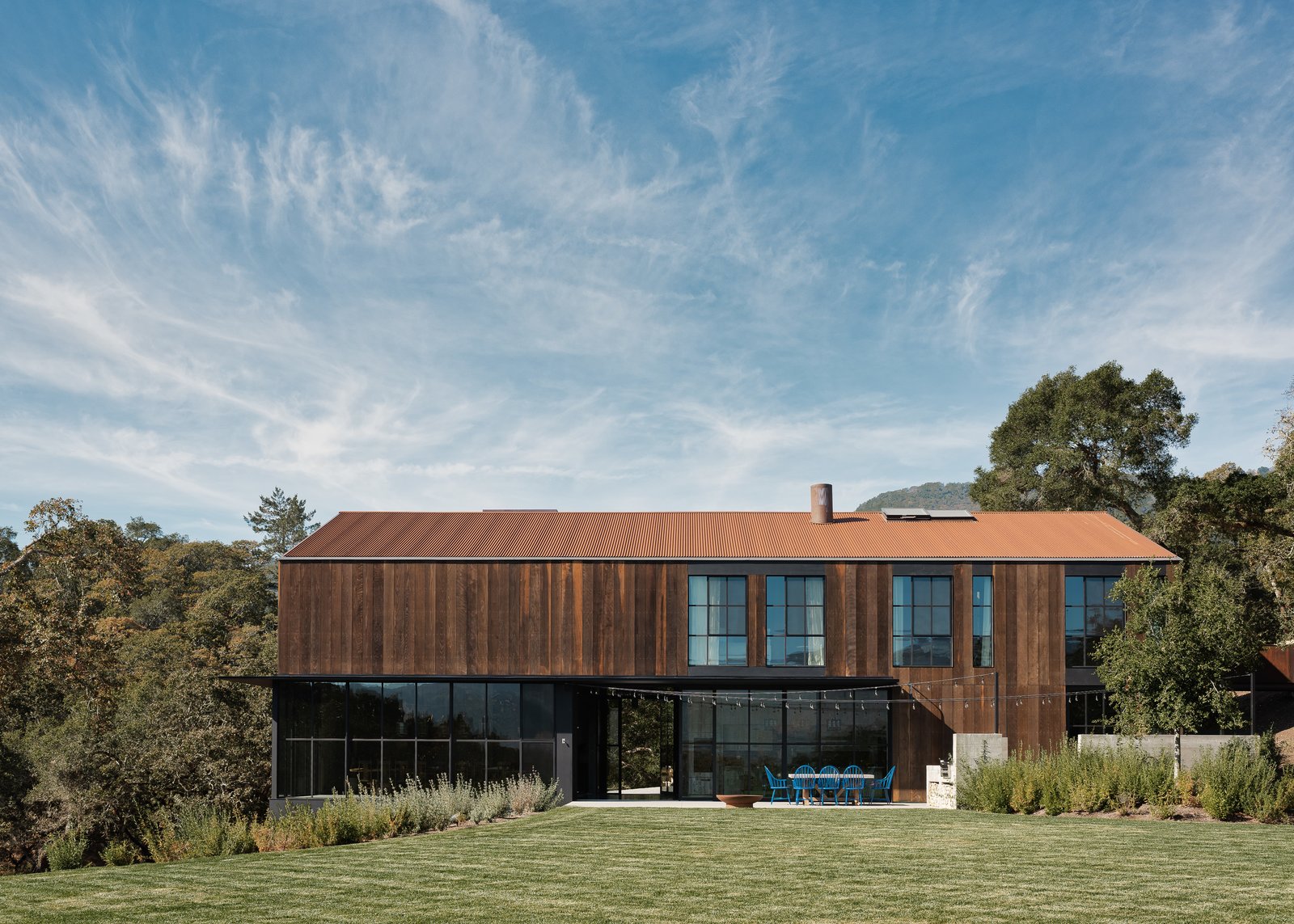 Photo 1 of 13 in Big Barn by Faulkner Architects Dwell