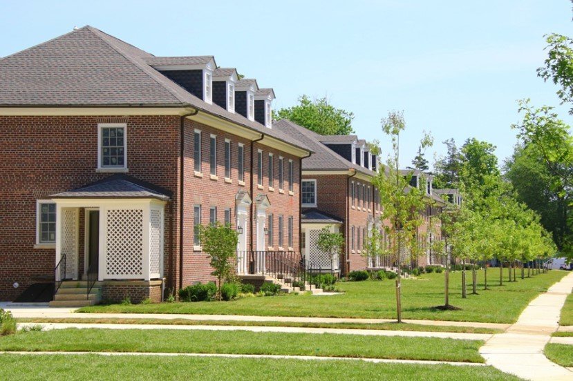 Luxurious and Spacious Single Family Attached Home, East Gate (6… Dwell