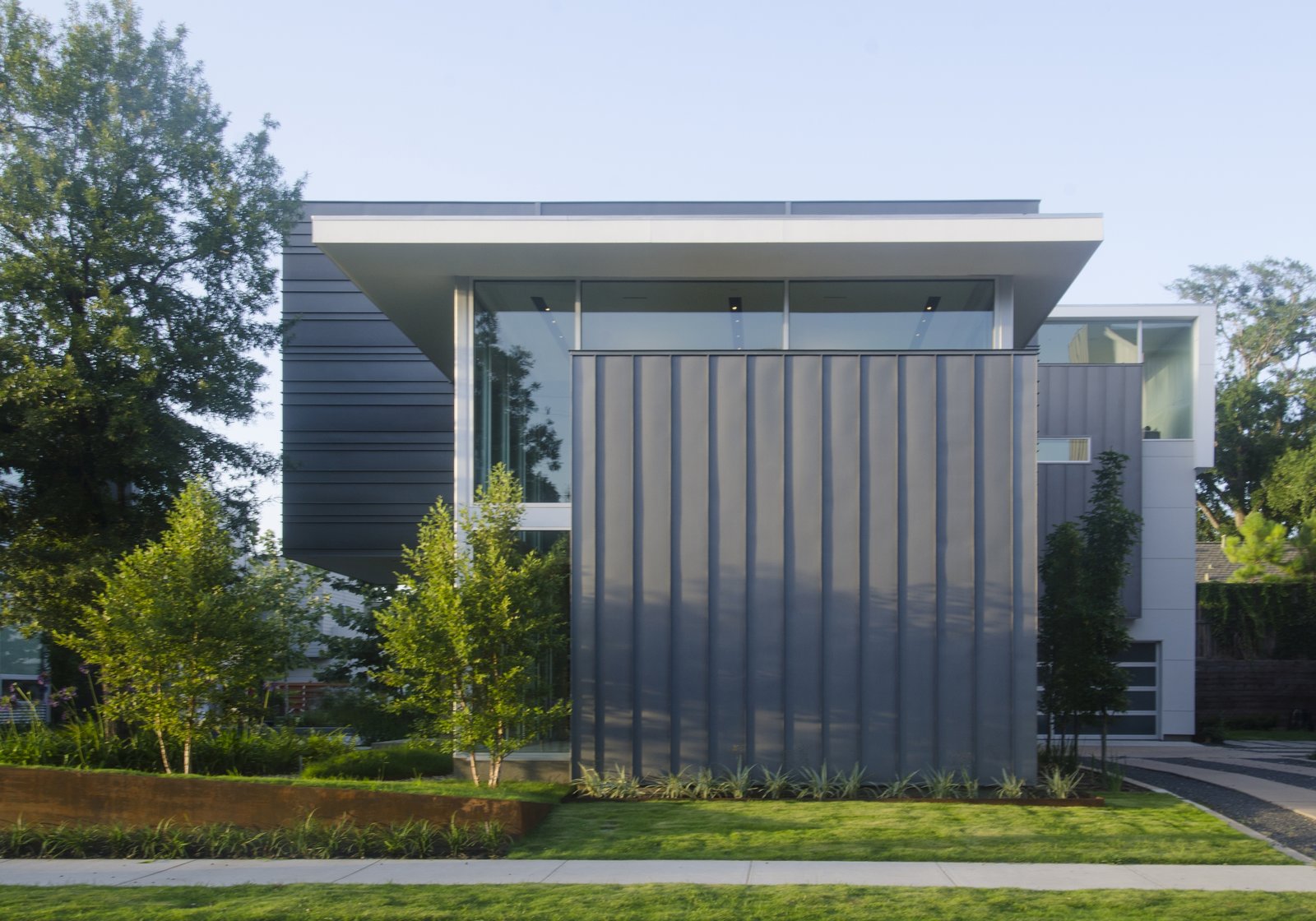 Photo 1 of 12 in Tripartite House by Intexure Architects Dwell