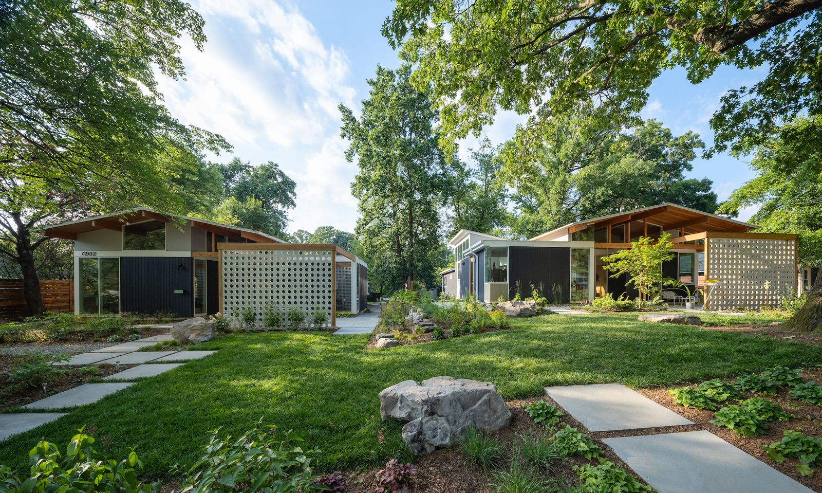 Photo 1 of 43 in twin modern house(s) by Cook Architecture - Dwell