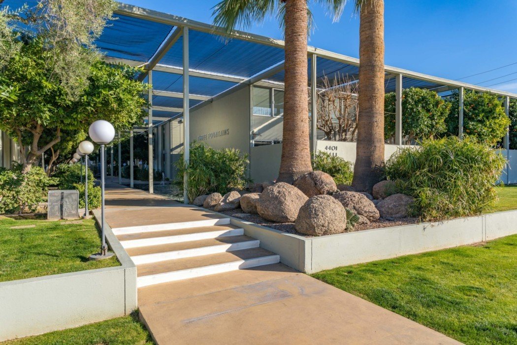 Designer Three Fountains by Al Beadle posted by Brittainy Williamson