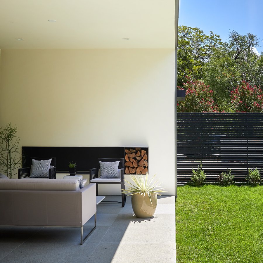 007 House by Dick Clark + Associates