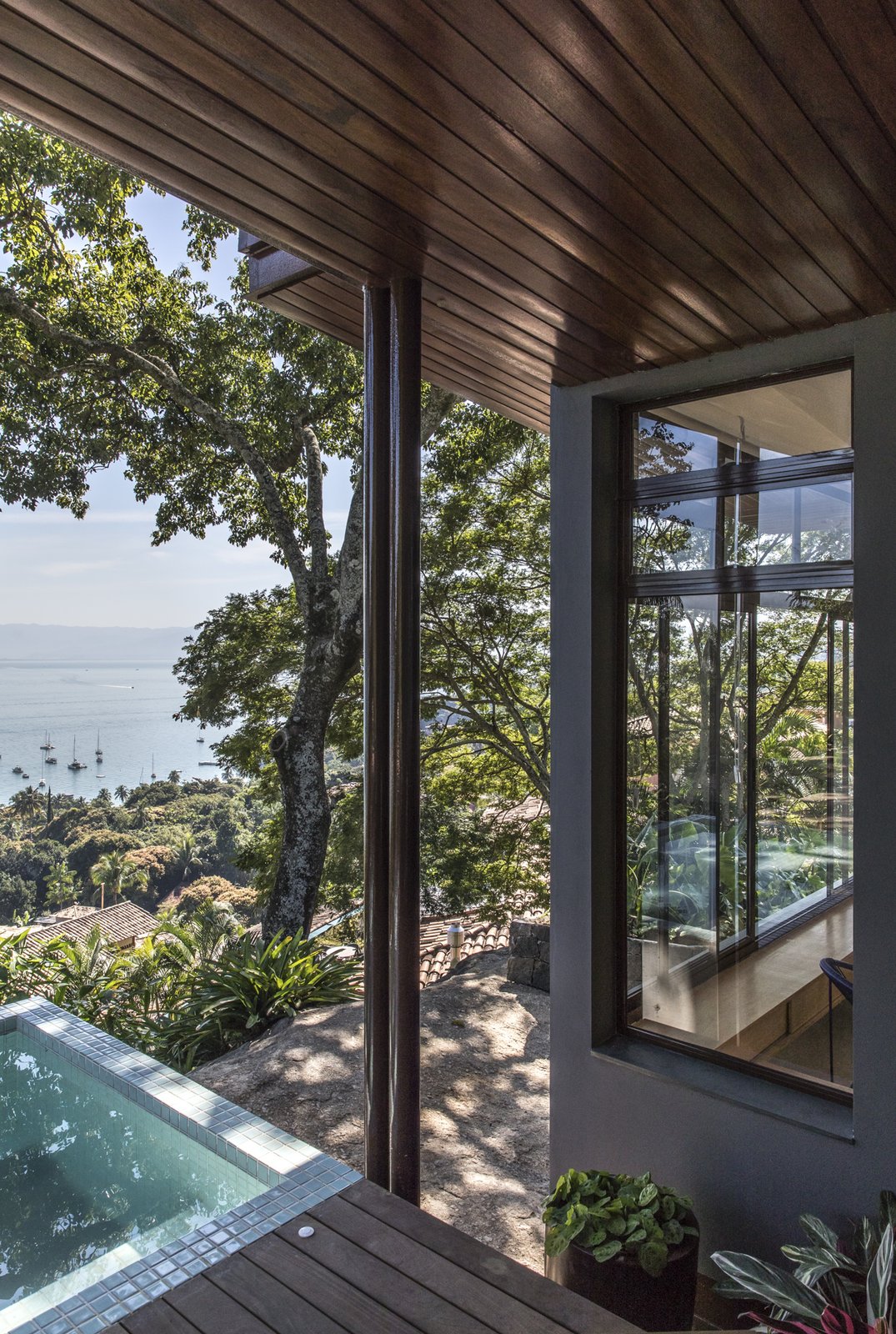 designed by Est&uacute;dio Minke