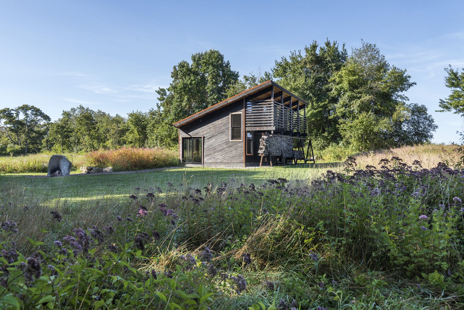 Photo 6 of 20 in A Therapist’s Cabin in Rhode Island Invites Nature