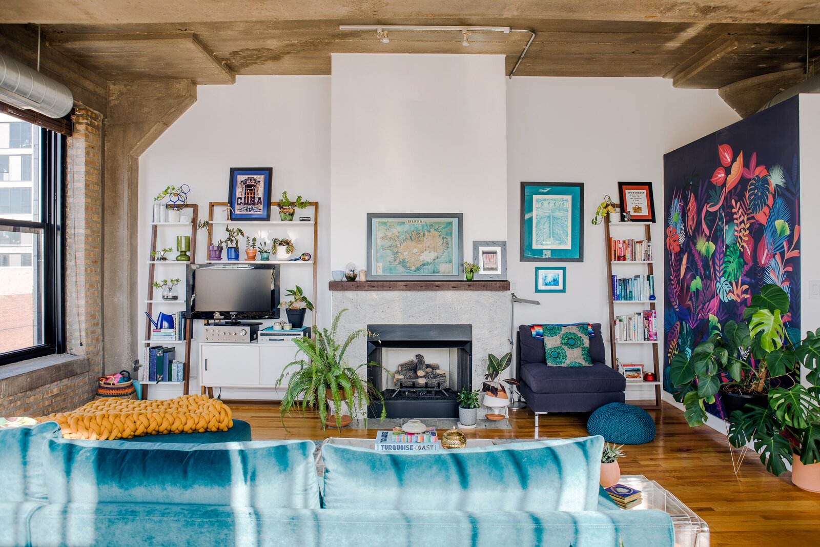 Photo 2 of 11 in Modern-Maximalist City Loft by Indigo Ink Designs - Dwell