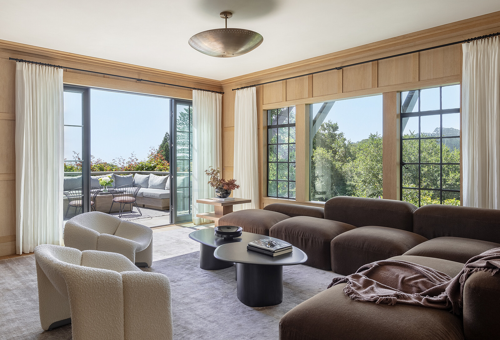 Photo 5 of 14 in Neo Tudor by Richardson Pribuss Architects - Dwell