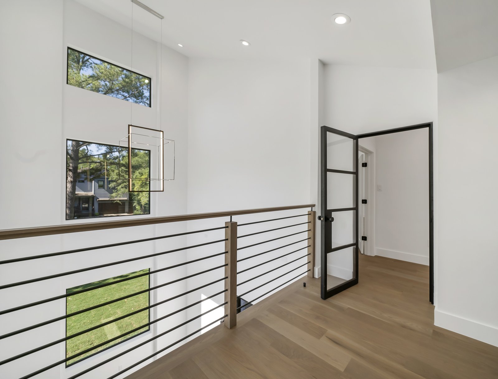 Photo 6 of 10 in The Modern Echo by Echo Custom Homes LLC - Dwell