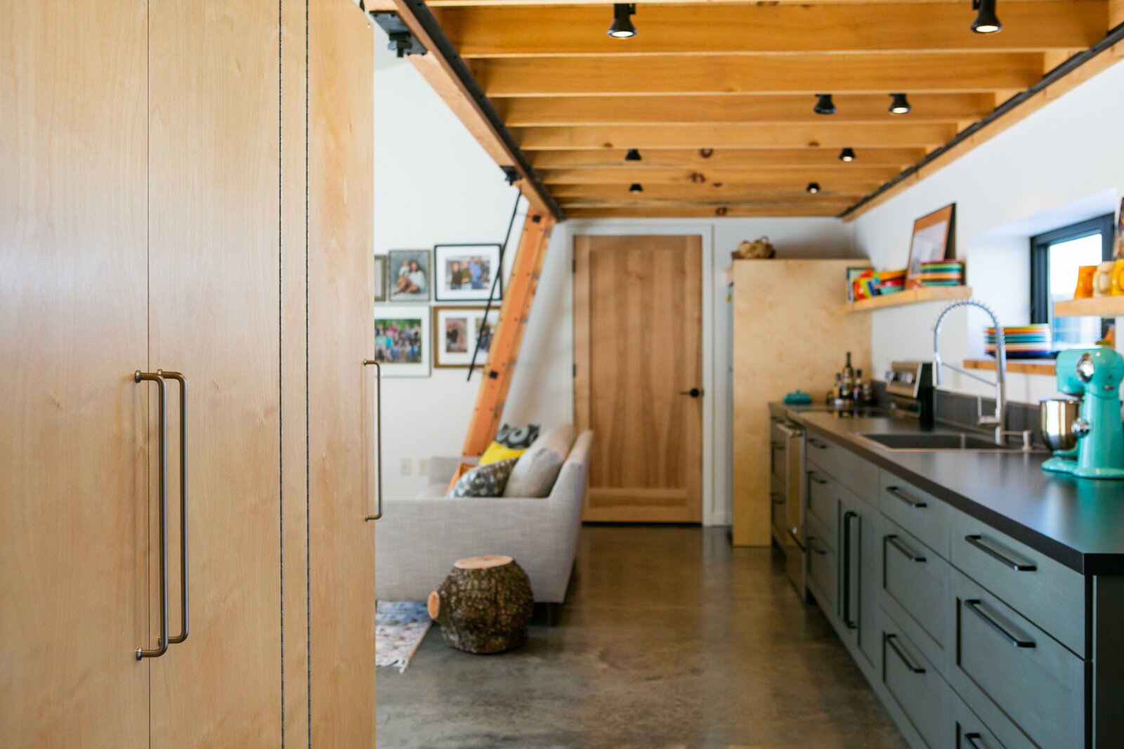 Photo 10 of 14 in Poem Homes by Amber Westerman Dwell