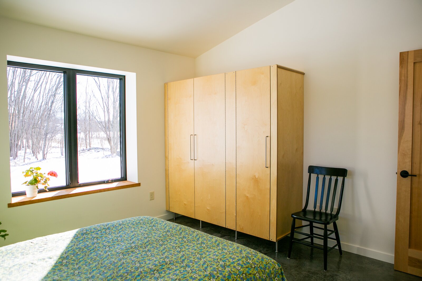 Photo 14 of 14 in Poem Homes by Amber Westerman Dwell