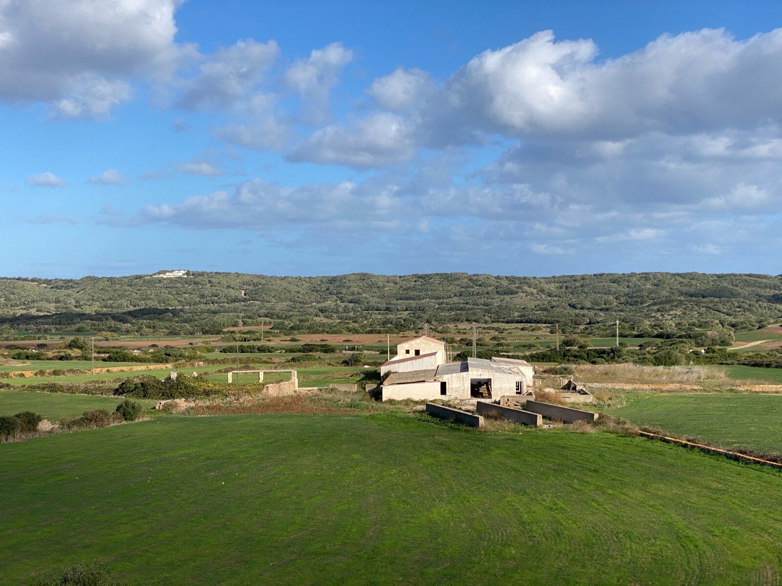Traditional Menorcan architecture is rectangular, squat and adapts to local climatic conditions.