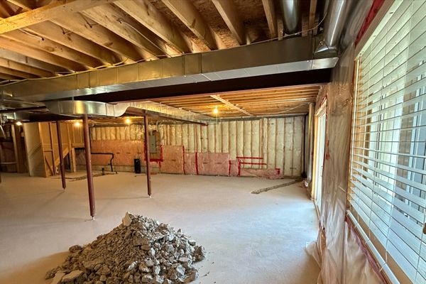 BEFORE: Once the boxes were out of the way, the couple could truly see the potential of the space. 