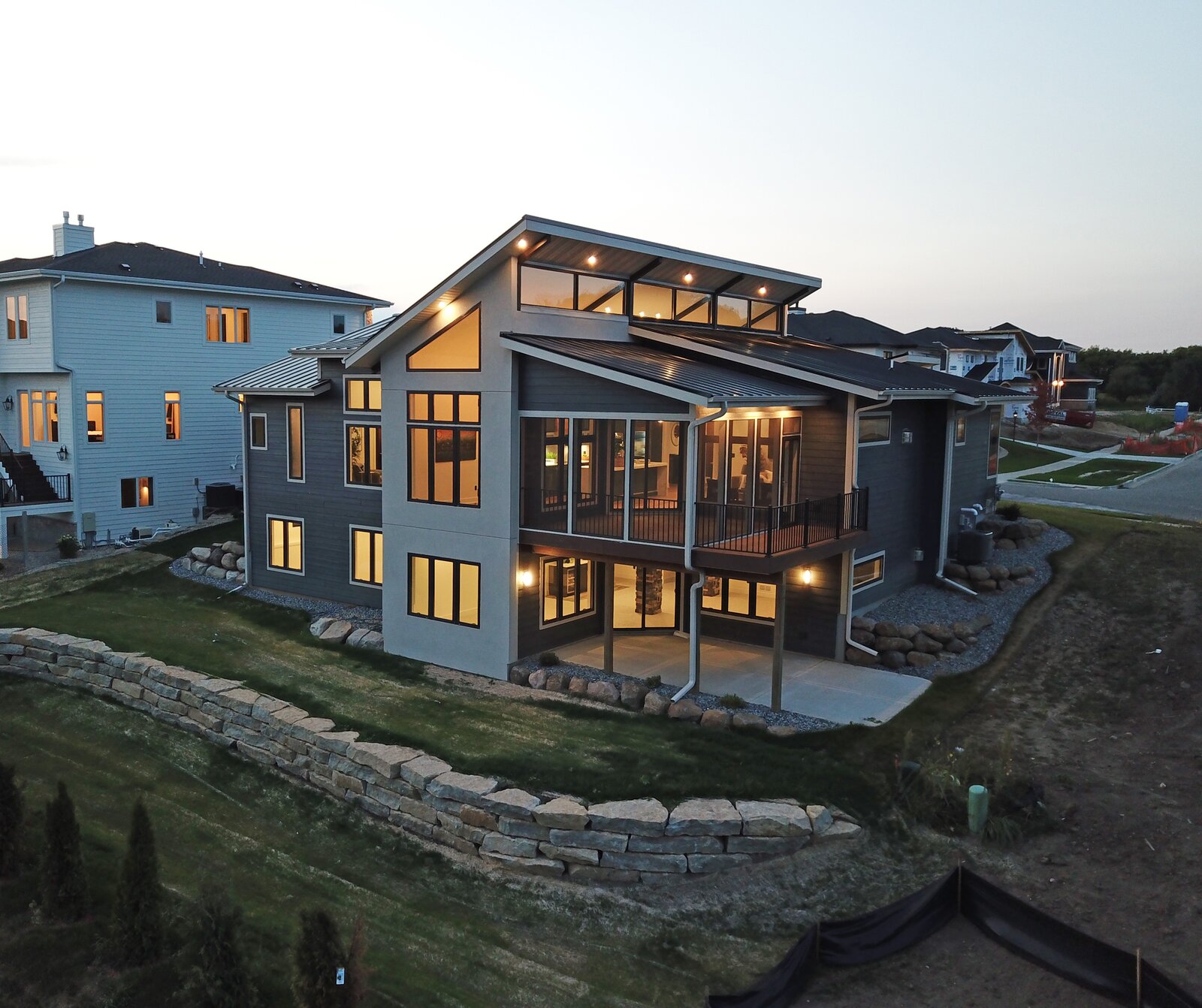 Photo 2 of 15 in MidCentury Modern with true post & beam construction