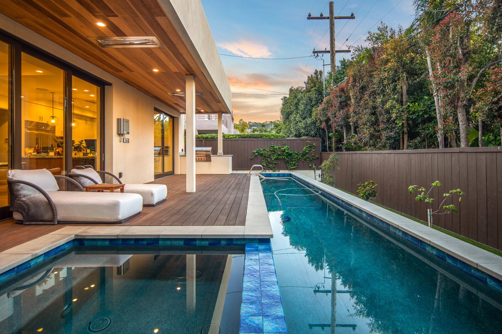 Photo 8 of 12 in The Sunset House by Bates Building Company - Dwell
